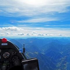 Flugwegposition um 12:59:31: Aufgenommen in der Nähe von Gußwerk, Österreich in 2675 Meter